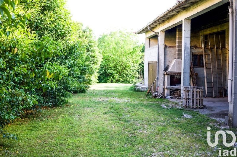 沃尔塔曼托瓦纳乡间房屋