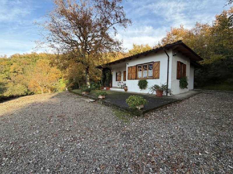 Vrijstaande woning in Magione