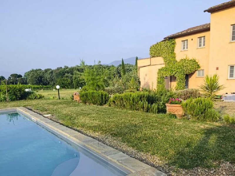 5 Bedrooms Farmhouse for sale in Castiglion Fiorentino [806862] | Gate-away®