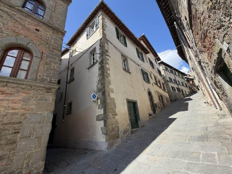 Teto/Chão em Cortona