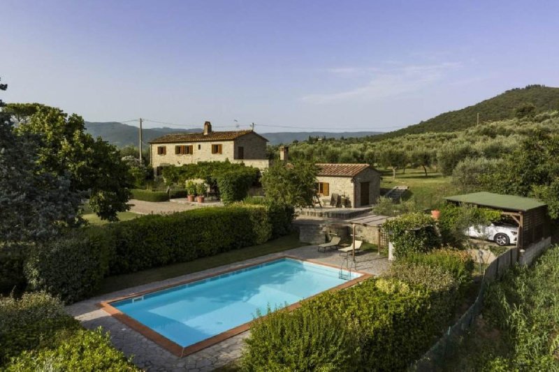 Casolare a Cortona