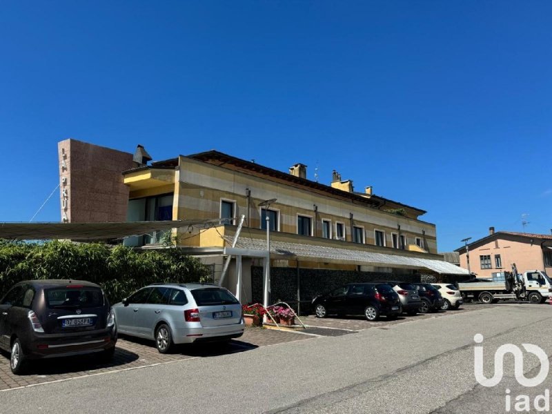 Commercial property in Sant'Ambrogio di Valpolicella