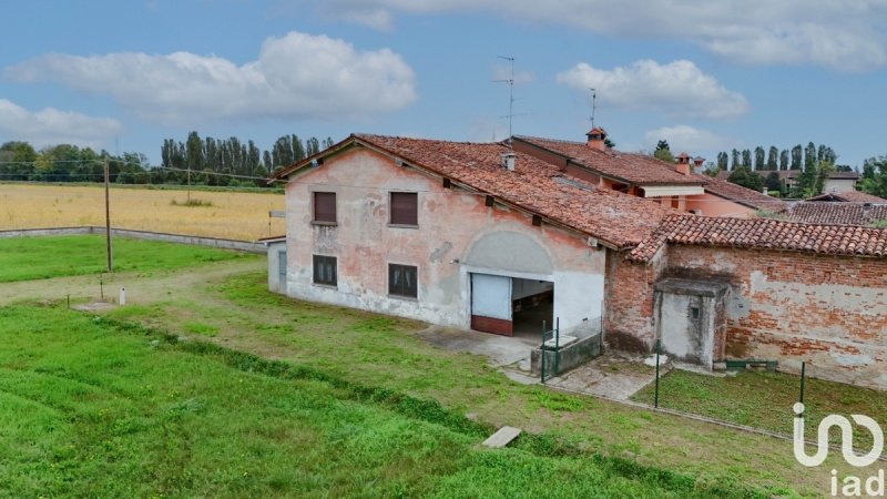 Ferme à Bagnolo Mella