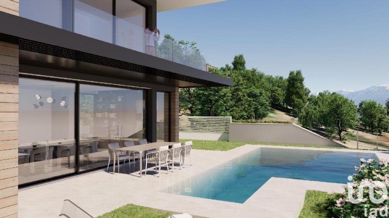 Villa a Lonato del Garda