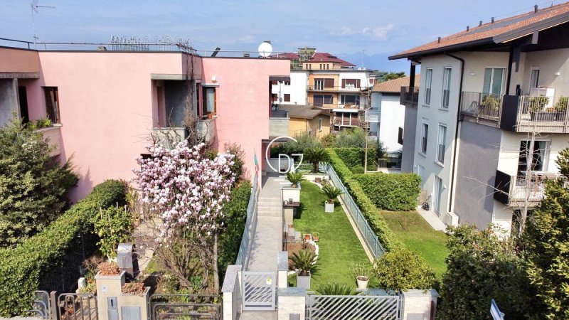 Half-vrijstaande woning in Desenzano del Garda