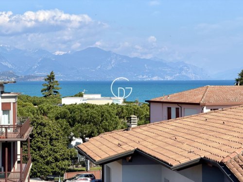Half-vrijstaande woning in Desenzano del Garda