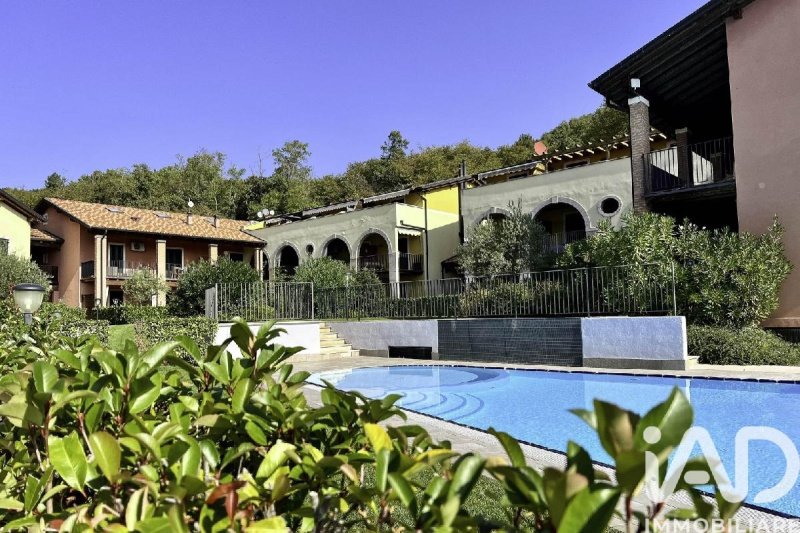 Apartamento em Costermano