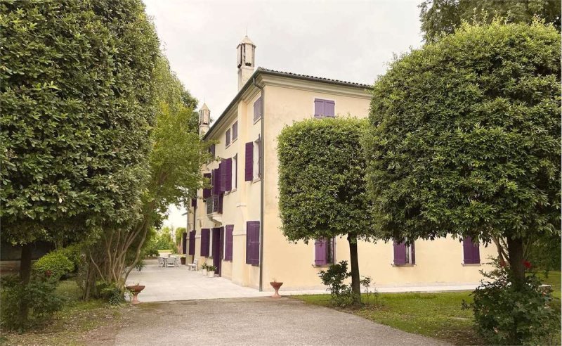 Villa a Boara Pisani
