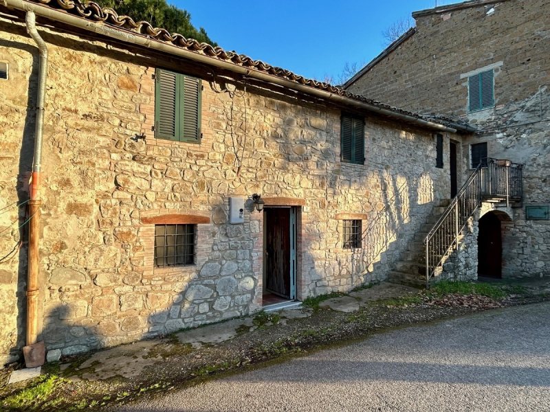 Casa semi-independiente en Todi