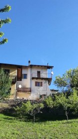 Country house in Curino