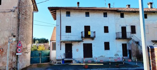 Hus i San Giacomo Vercellese