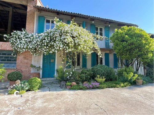 维拉诺瓦达斯蒂农舍