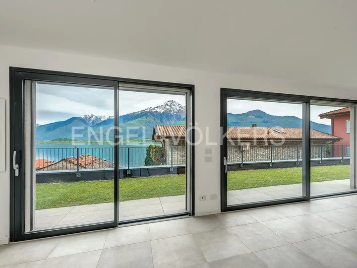 Apartment in Gera Lario