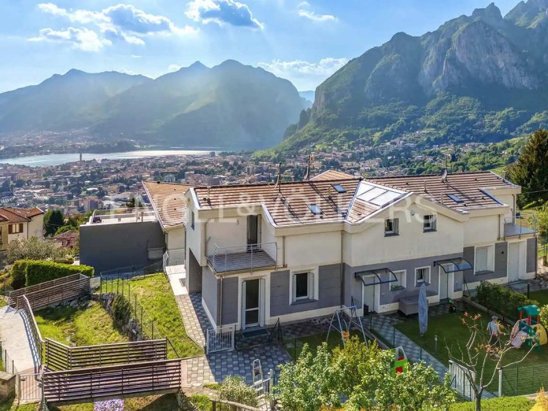 Casa geminada em Lecco