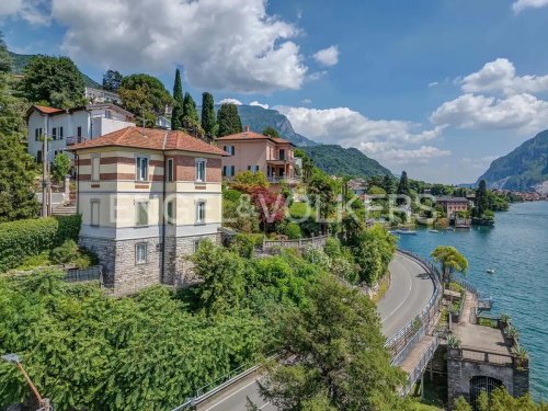 Villa en Mandello del Lario