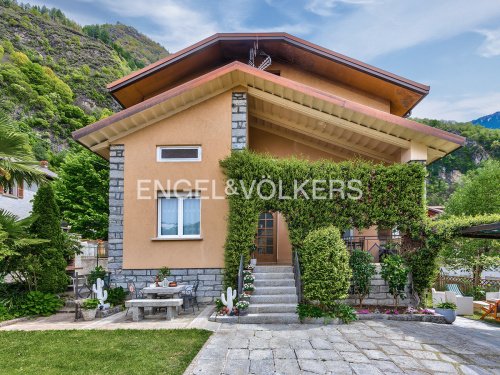 Apartment in Novate Mezzola