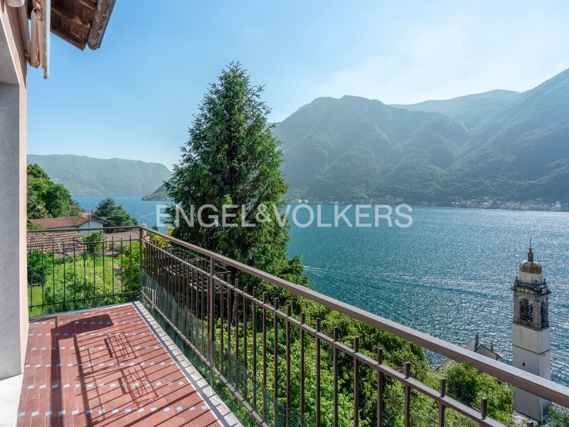 Casa indipendente a Nesso