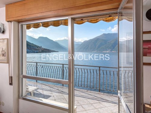 莱泽诺半独立房屋