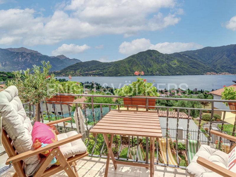 Особняк из двух квартир в Тремеццина