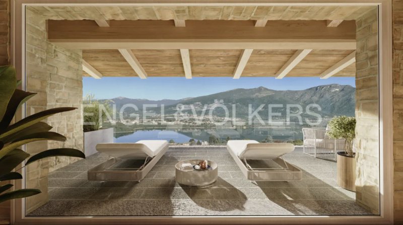 Takvåning i Oggiono