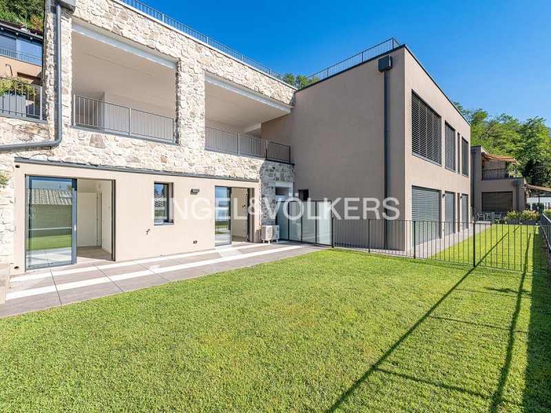 Appartamento a Gera Lario