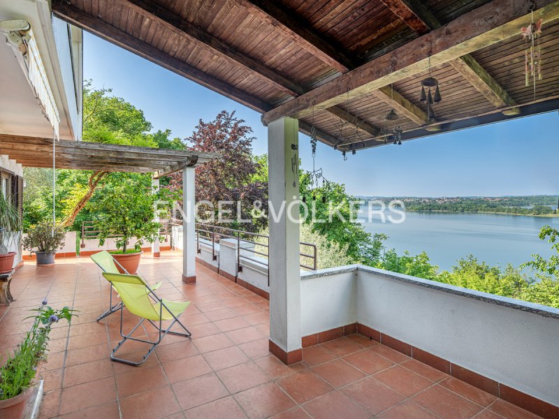 Vrijstaande woning in Galbiate