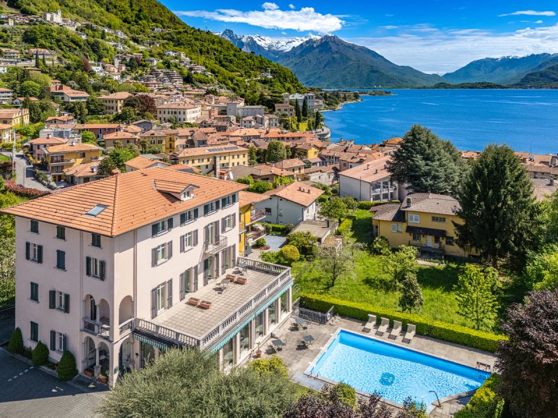 Hotel in Gravedona ed Uniti