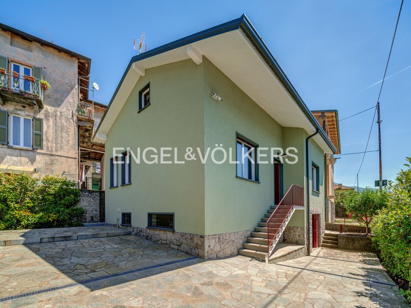 Maison à Mandello del Lario