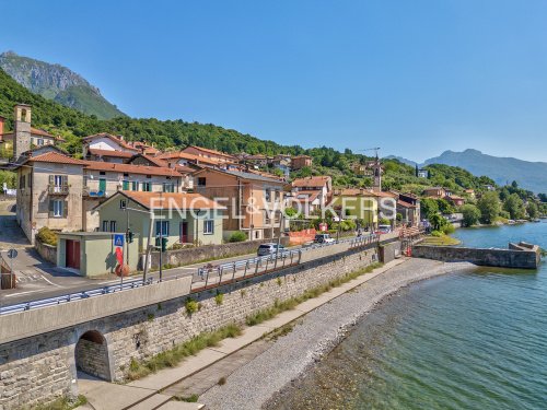 Hus i Mandello del Lario