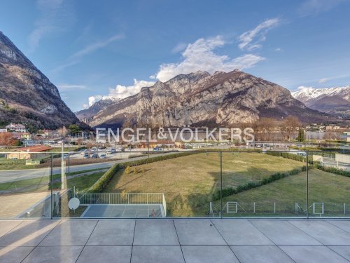 Takvåning i Valmadrera