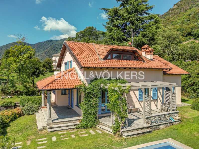 Villa i Caslino d'Erba