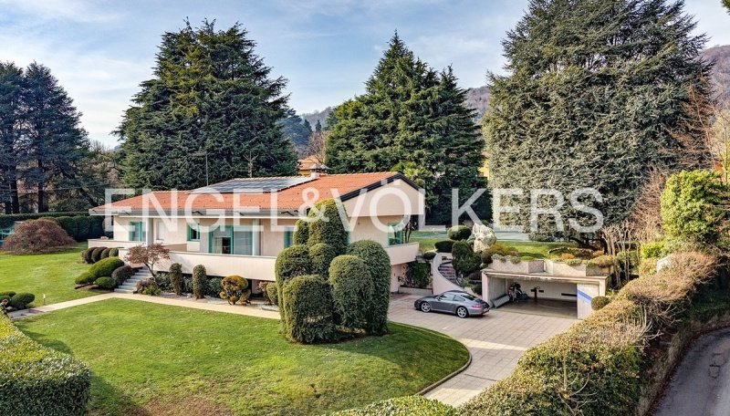 Villa en Erba