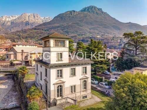 Villa in Mandello del Lario