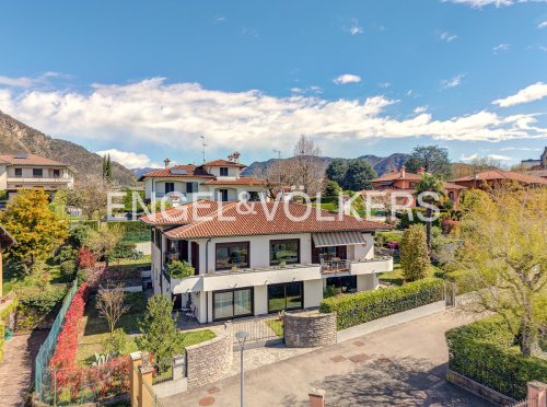 Villa in Como