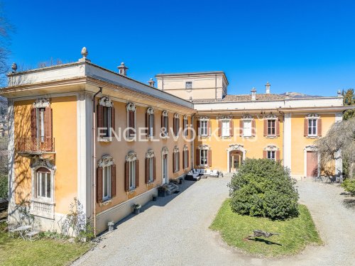 Villa à Albavilla