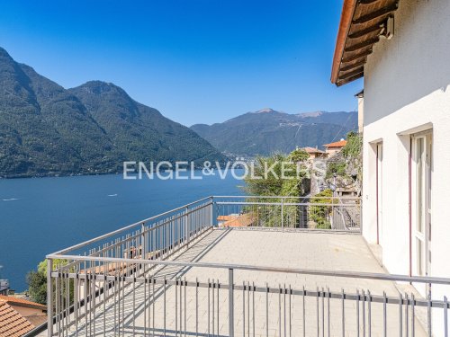 Detached house in Nesso