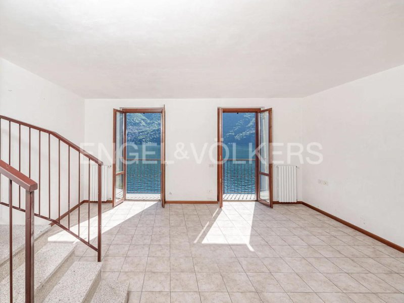Appartement in Brienno