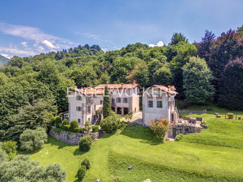 Villa a Galbiate