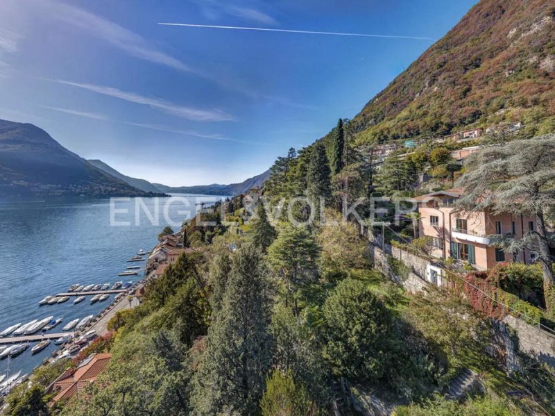Villa à Carate Urio