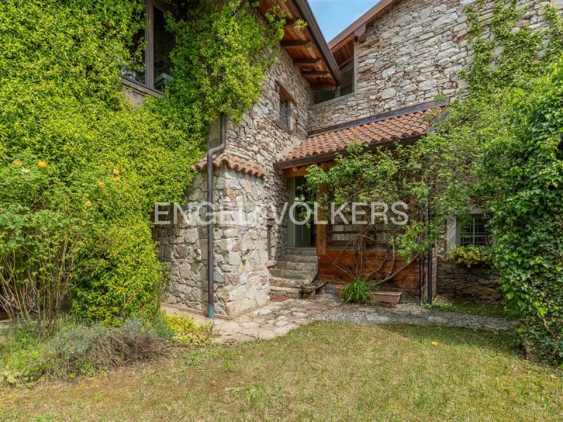 Hus i Caprino Bergamasco