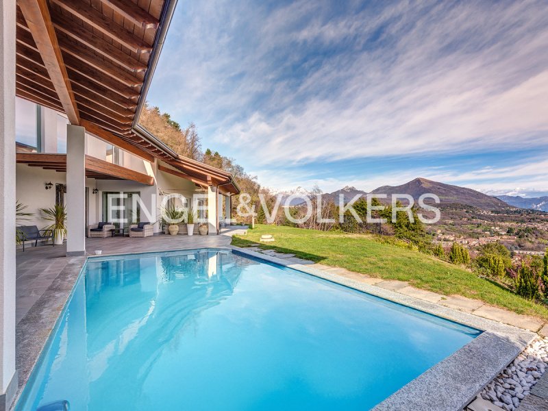 Villa en Erba