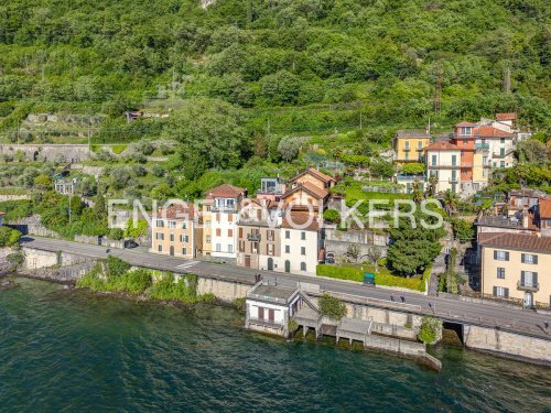 Lägenhet i Varenna