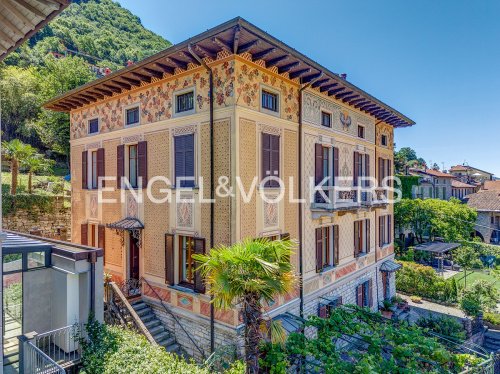 Apartment in Torno