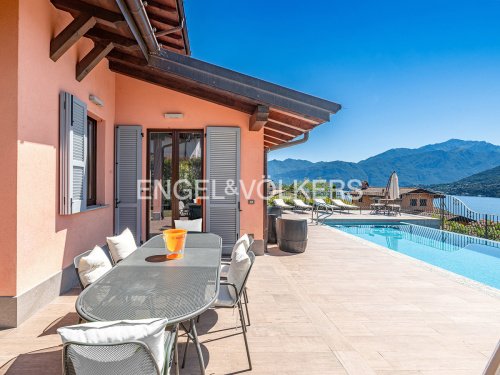 Villa a Tremezzina