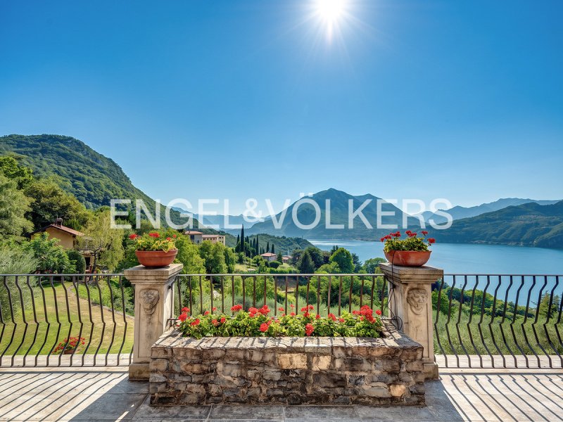 Villa à Varenne