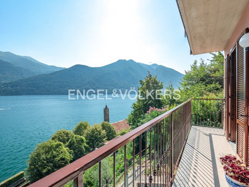 Apartamento en Brienno