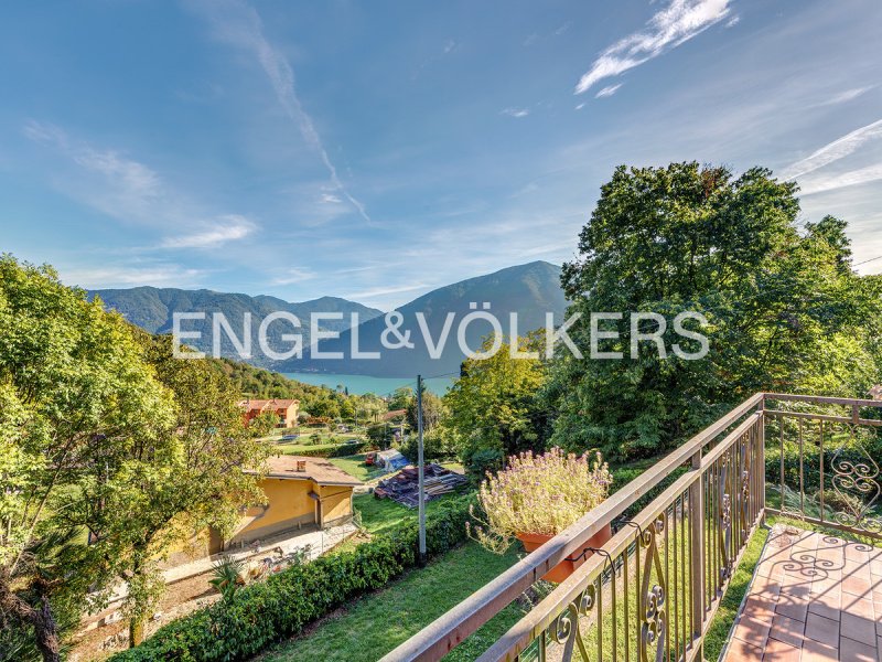 Villa i Valsolda