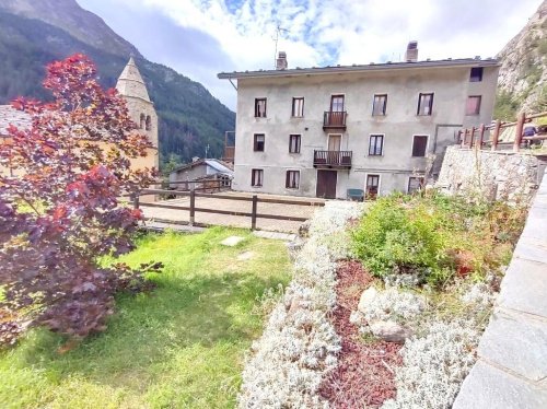 Self-contained apartment in Valgrisenche