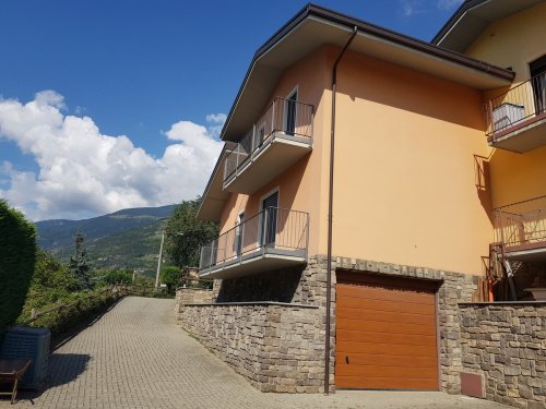 Casa geminada em Aosta