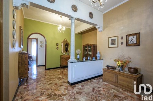 Квартира в Генуя